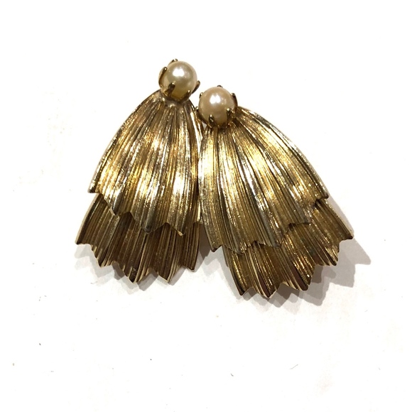 Vintage earrings 70s clip on gold leaf faux pearl - Picture 4 of 5